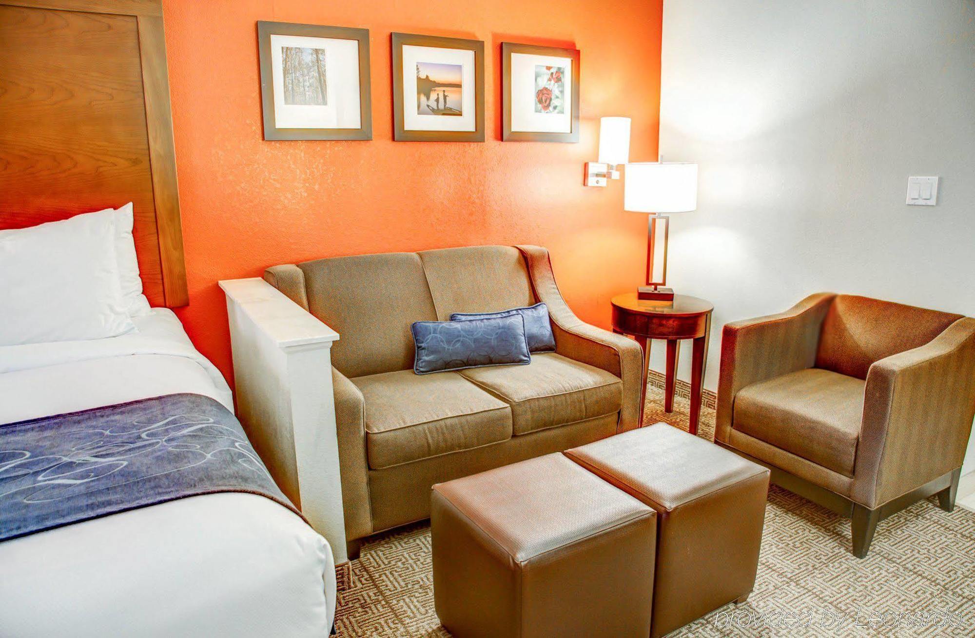 Comfort Suites Tyler South Buitenkant foto