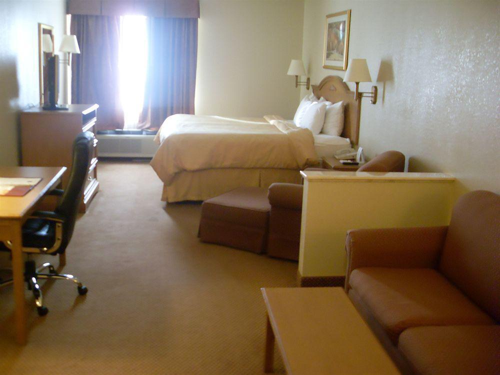 Comfort Suites Tyler South Buitenkant foto
